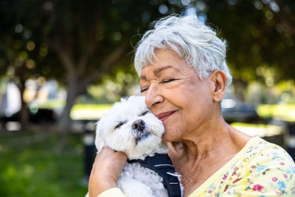 Pet-Friendly Assisted Living in Leesburg Florida
