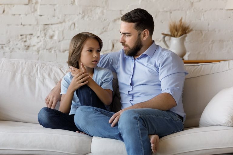 Parent talking to children about dementia